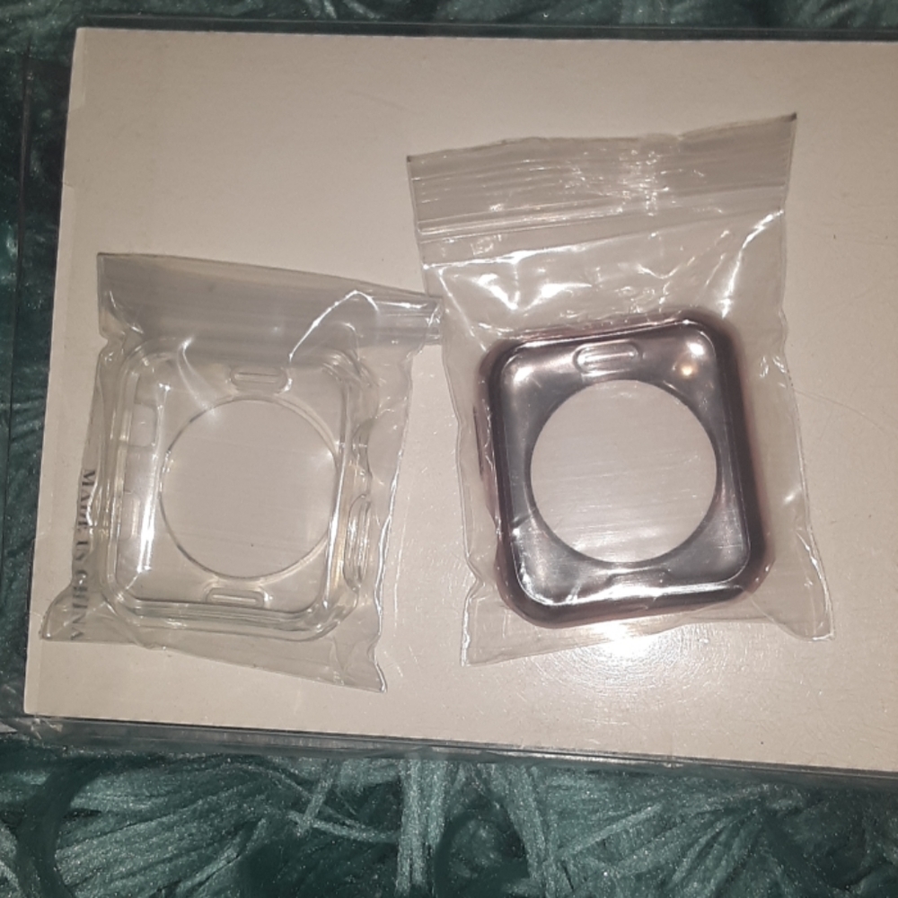 iWatch case 🎄 - Picture 2 of 4
